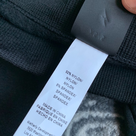 Electric Yoga Black Solid Seamless Leggings XS/S - Picture 4 of 7